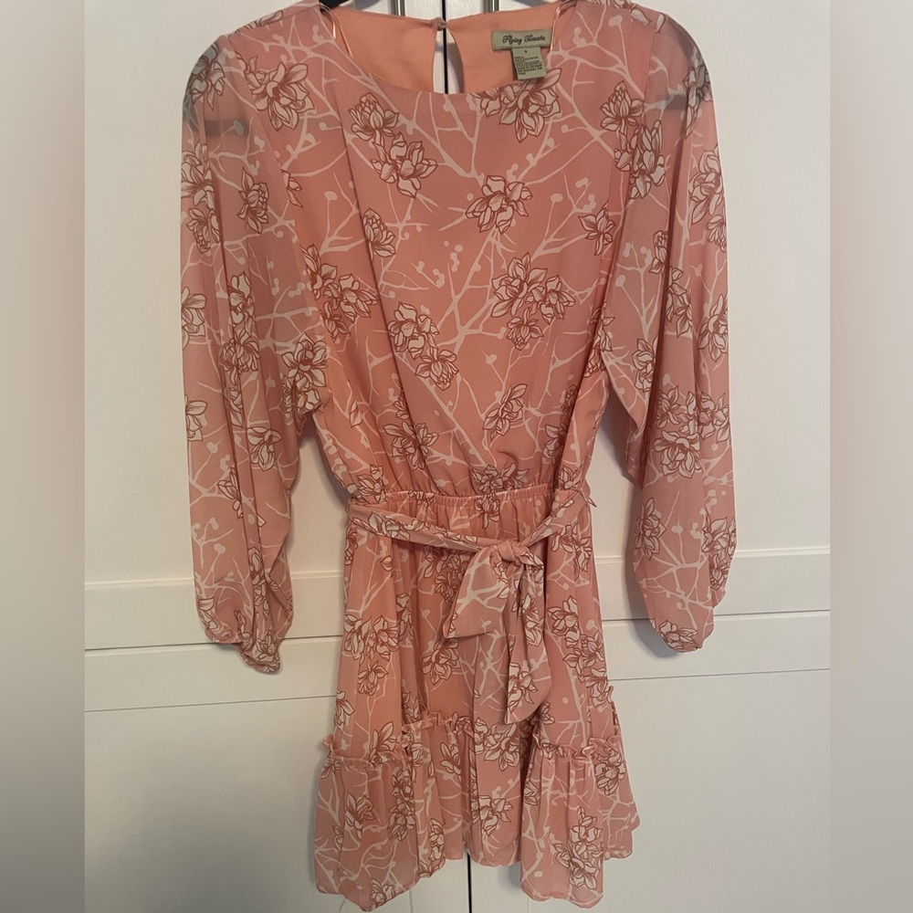 Light pink dress